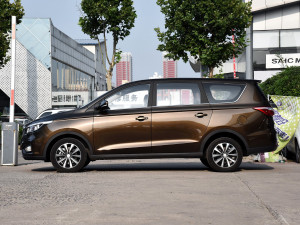 長安汽車 凌軒 2017款 1.5T 手動基本型