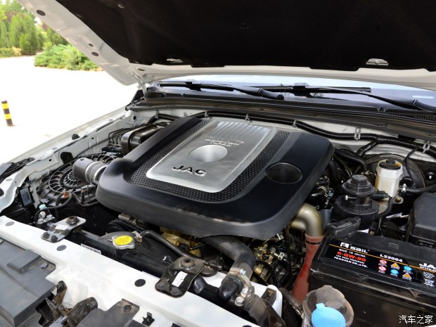 江淮汽車 帥鈴T6 2016款 2.8T柴油創(chuàng)客版舒適型長軸HFC4DA1-2C
