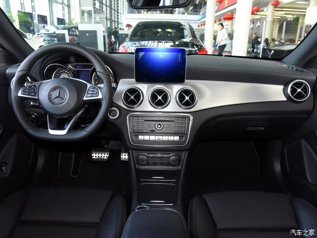 奔馳(進口) 奔馳CLA級 2017款 CLA 260 4MATIC