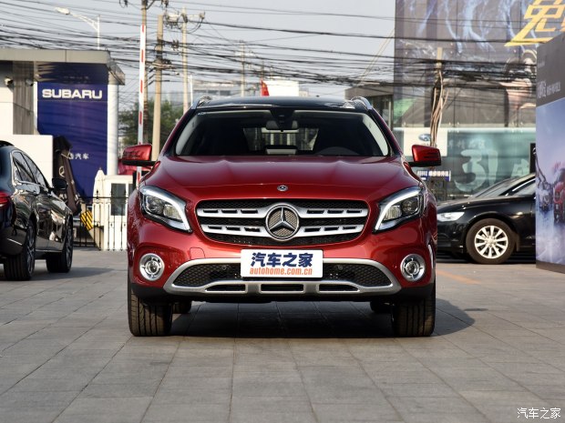 北京奔馳 奔馳GLA 2017款 GLA 220 4MATIC 豪華型