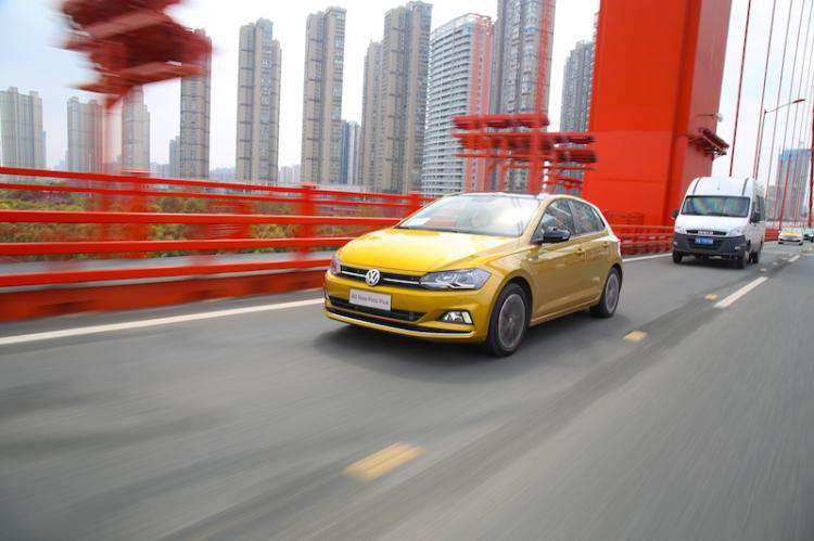 大眾Polo Plus首試：干飛度？