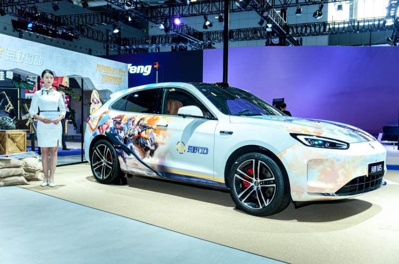 車展頂流 問界新M5 Ultra顏值與科技并重圈粉無數